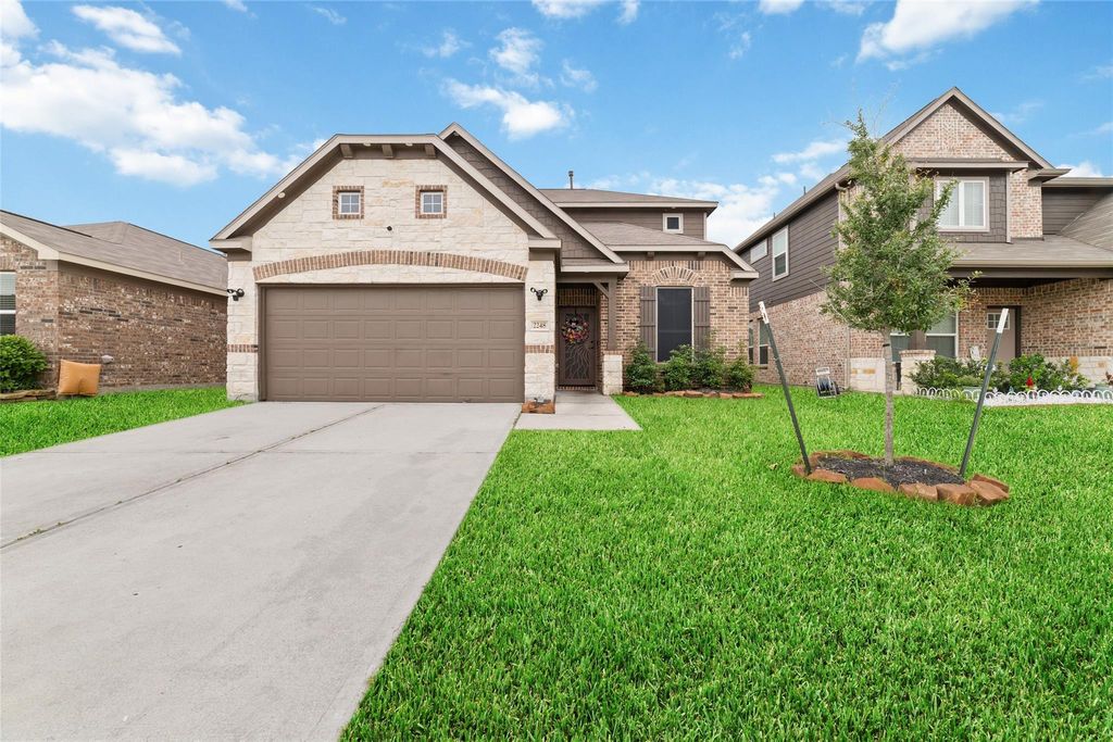 2248 Forest Chestnut Drive, Spring, TX 77386