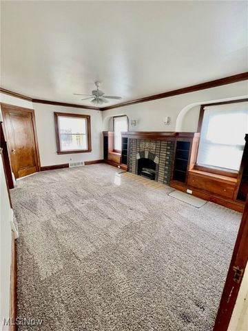 19031 Locherie Avenue, Euclid, OH 44119