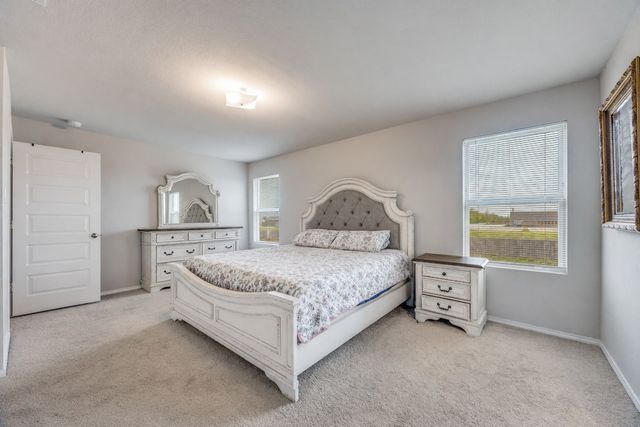 926 Hurstwood Drive, Van Alstyne, TX 75495