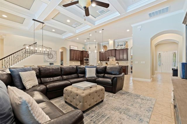20214 OAK THORN WAY, Tampa, FL 33647