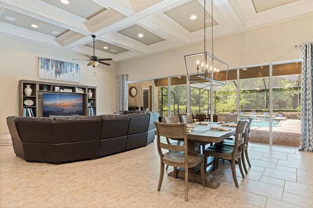 20214 OAK THORN WAY, Tampa, FL 33647