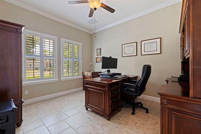 20214 OAK THORN WAY, Tampa, FL 33647