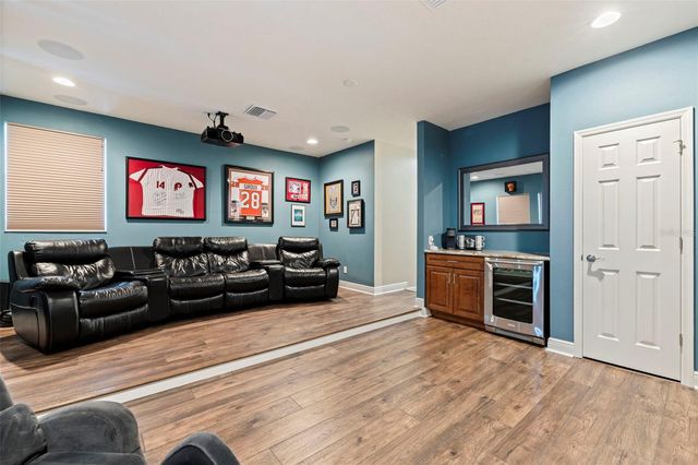 20214 OAK THORN WAY, Tampa, FL 33647