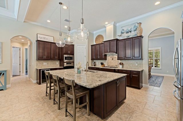 20214 OAK THORN WAY, Tampa, FL 33647