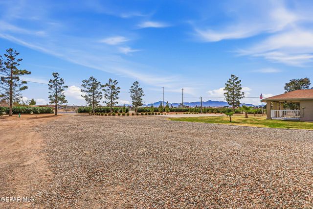 928 MIKE Court, Chaparral, NM 88081