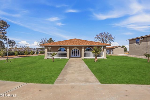 928 MIKE Court, Chaparral, NM 88081