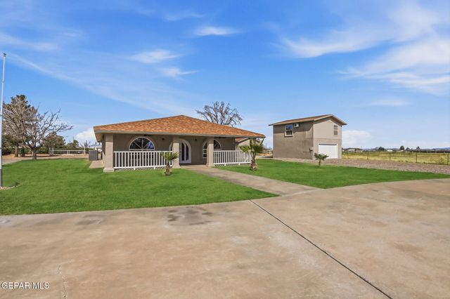 928 MIKE Court, Chaparral, NM 88081
