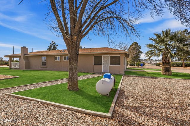 928 MIKE Court, Chaparral, NM 88081