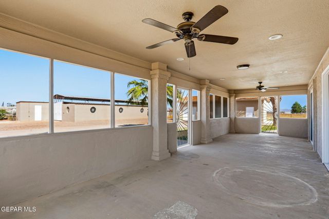 928 MIKE Court, Chaparral, NM 88081