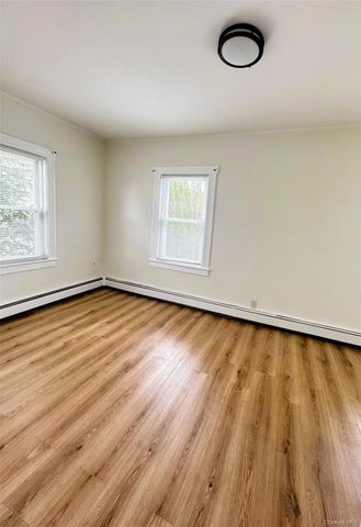 35 1st Street, New Hyde Park, NY 11040