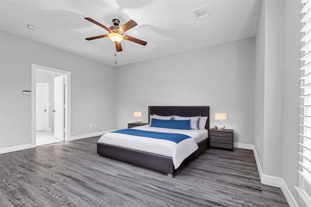 13527 Brookbluff Lane, Houston, TX 77077