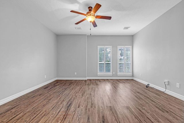 13527 Brookbluff Lane, Houston, TX 77077