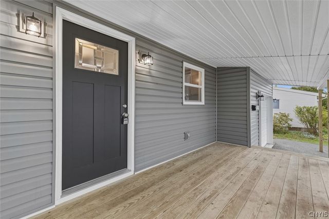 7 Gooseberry Lane, Clay, NY 13090