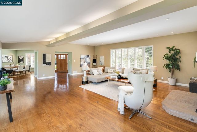 15 La Salle Ct, Piedmont, CA 94611