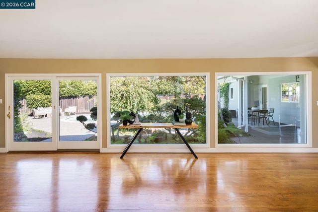 15 La Salle Ct, Piedmont, CA 94611