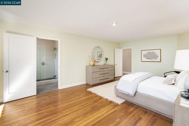 15 La Salle Ct, Piedmont, CA 94611