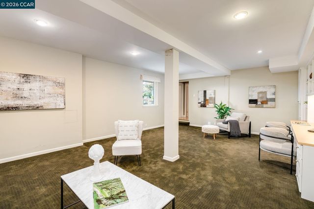 15 La Salle Ct, Piedmont, CA 94611