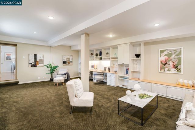 15 La Salle Ct, Piedmont, CA 94611