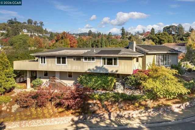 15 La Salle Ct, Piedmont, CA 94611
