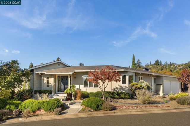15 La Salle Ct, Piedmont, CA 94611