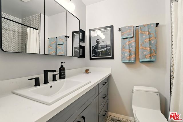 11813 Runnymede Street 36, North Hollywood (los Angeles), CA 91605