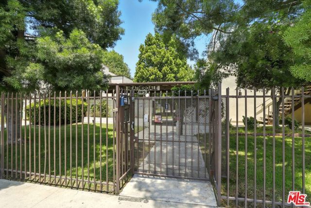 11813 Runnymede Street 36, North Hollywood (los Angeles), CA 91605