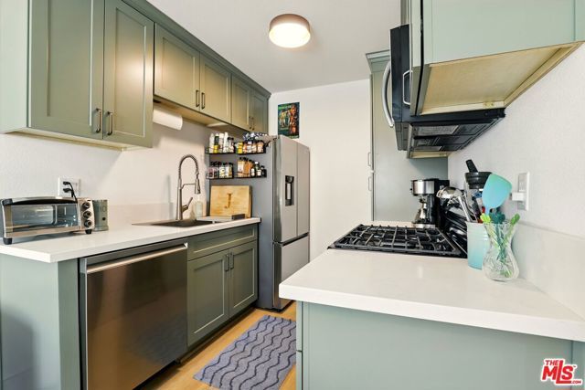 11813 Runnymede Street 36, North Hollywood (los Angeles), CA 91605