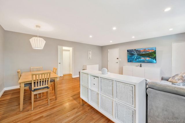 19916 21st Avenue 1336, Whitestone, NY 11357