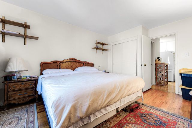 67-50 Thornton Place 4S, Forest Hills, NY 11375