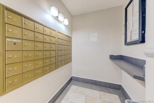 67-50 Thornton Place 4S, Forest Hills, NY 11375