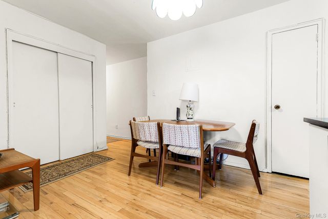 67-50 Thornton Place 4S, Forest Hills, NY 11375