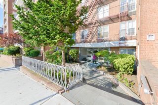 67-50 Thornton Place 4S, Forest Hills, NY 11375