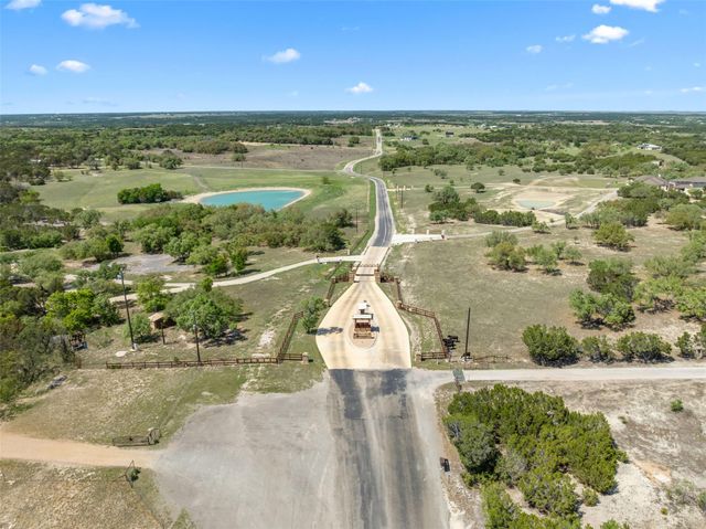 173 Jayhawk CT, Burnet, TX 78611