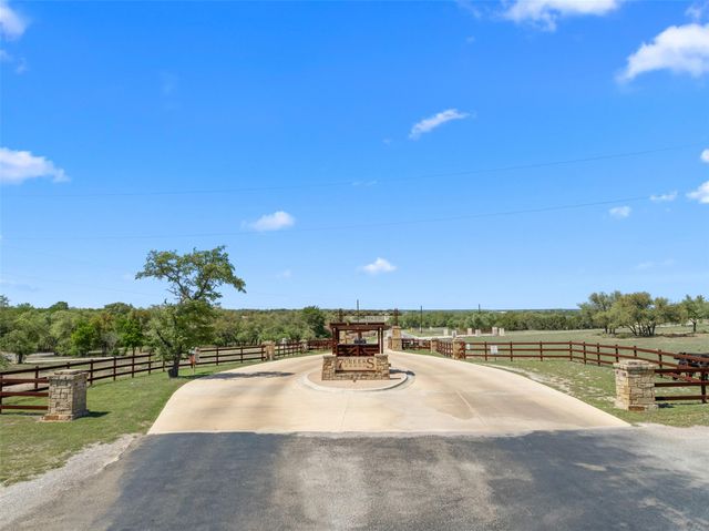 173 Jayhawk CT, Burnet, TX 78611