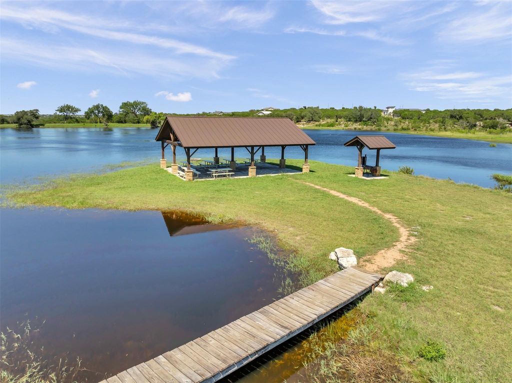 173 Jayhawk CT, Burnet, TX 78611