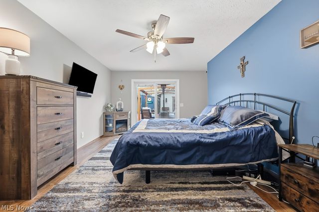 22144 Meadowsouth Court, Strongsville, OH 44149