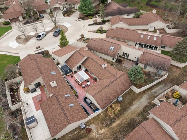 22144 Meadowsouth Court, Strongsville, OH 44149