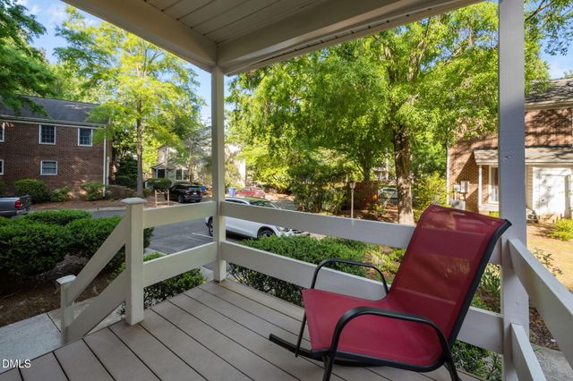 109 Sully Court, Chapel Hill, NC 27514