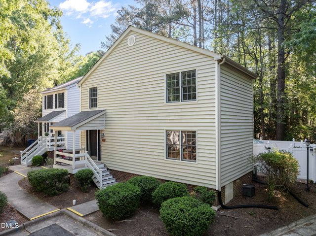 109 Sully Court, Chapel Hill, NC 27514