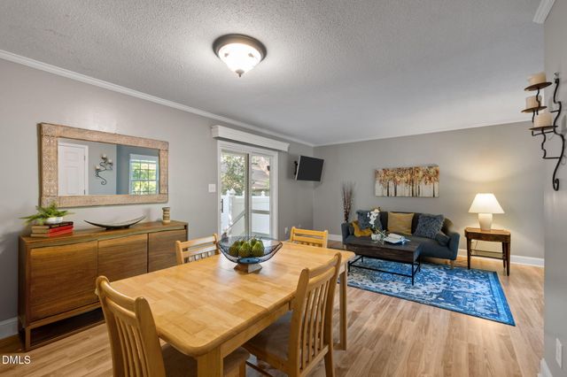 109 Sully Court, Chapel Hill, NC 27514