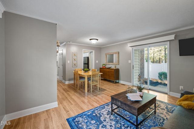 109 Sully Court, Chapel Hill, NC 27514