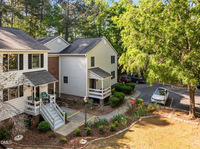 109 Sully Court, Chapel Hill, NC 27514
