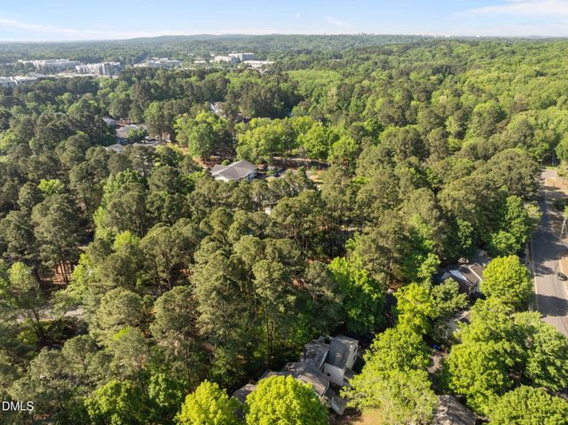 109 Sully Court, Chapel Hill, NC 27514