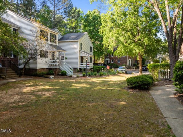 109 Sully Court, Chapel Hill, NC 27514