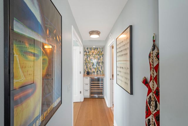 1560 N Sandburg Terrace 3602-04, Chicago, IL 60610