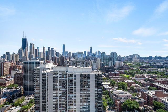 1560 N Sandburg Terrace 3602-04, Chicago, IL 60610