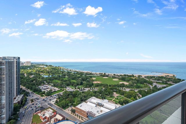 1560 N Sandburg Terrace 3602-04, Chicago, IL 60610