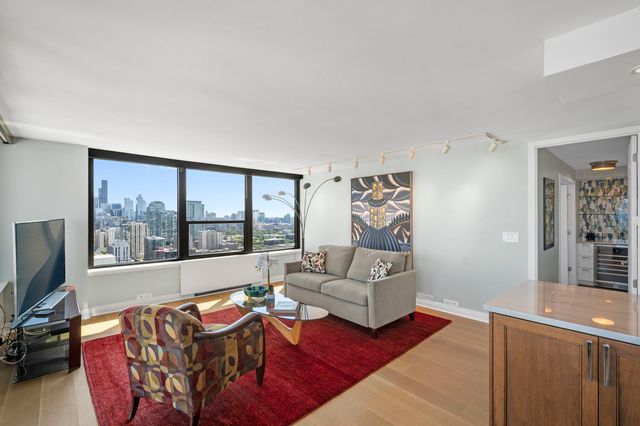 1560 N Sandburg Terrace 3602-04, Chicago, IL 60610