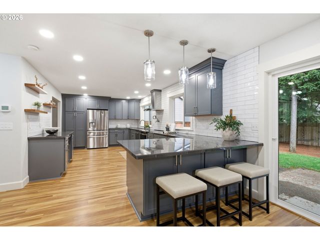 1200 Se 182ND Ave, Vancouver, WA 98683