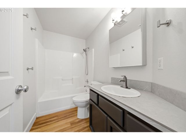 1200 Se 182ND Ave, Vancouver, WA 98683
